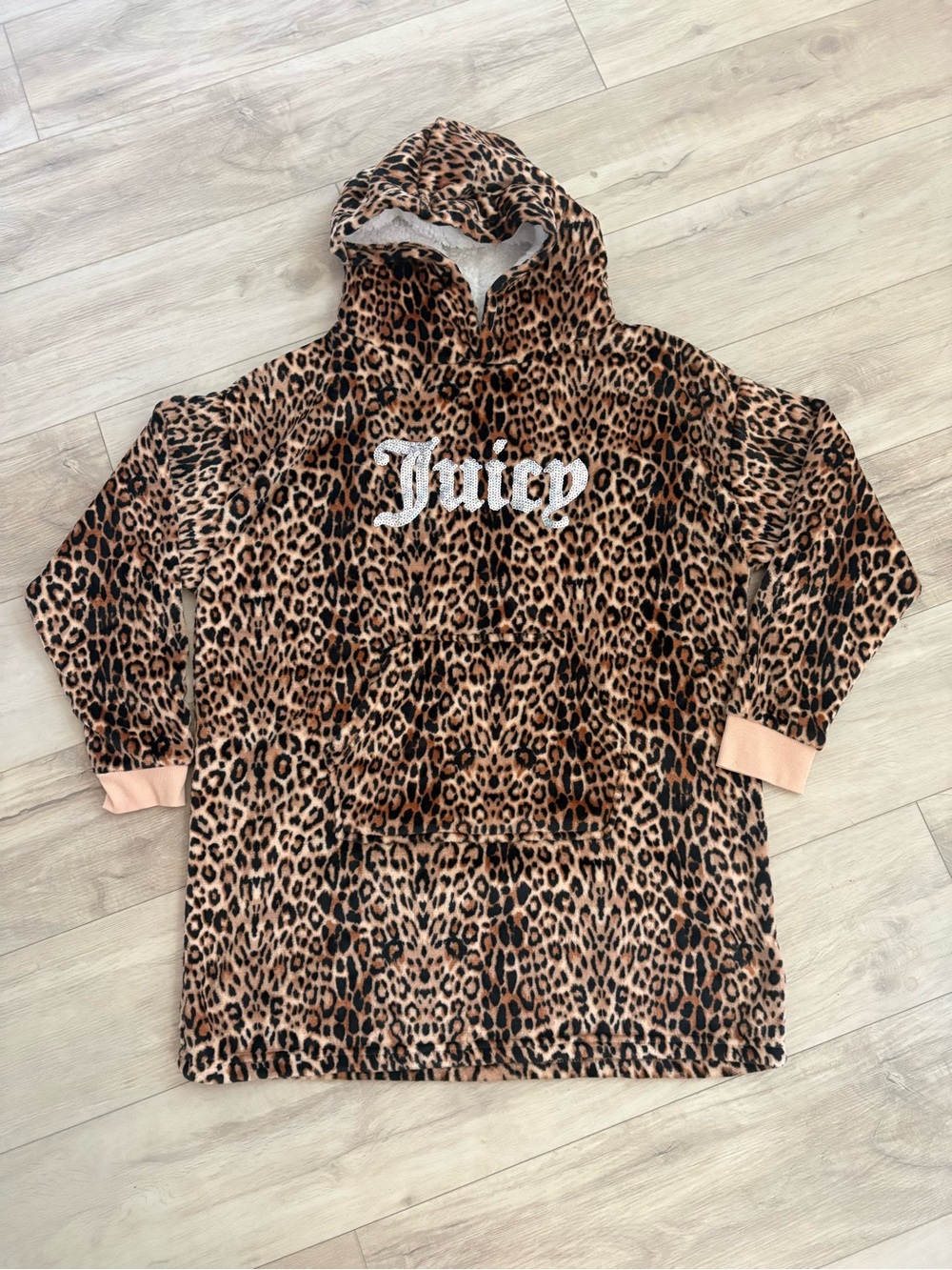 Juicy Couture Leopard Plush Hoodie in Brown and Black super soft!